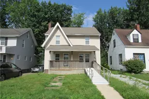 700 Glendora Ave, Akron, OH 44320 - Photo 1