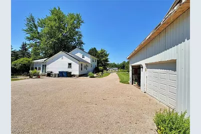 10677 Baumhart Road, Amherst, OH 44001 - Photo 33