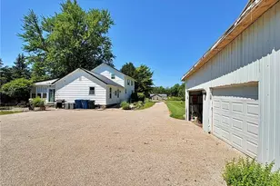10677 Baumhart Rd, Amherst, OH 44001 - Photo 33