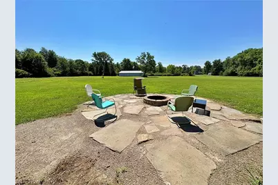 10677 Baumhart Road, Amherst, OH 44001 - Photo 39