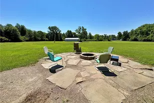 10677 Baumhart Rd, Amherst, OH 44001 - Photo 39