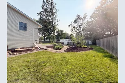 6120 Baldwin Boulevard, Lorain, OH 44053 - Photo 17