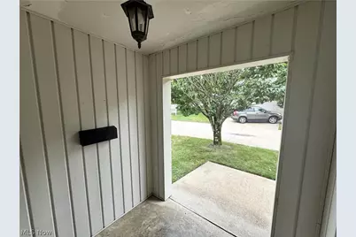 101 Brambly Hedge Drive, Millersburg, OH 44654 - Photo 3