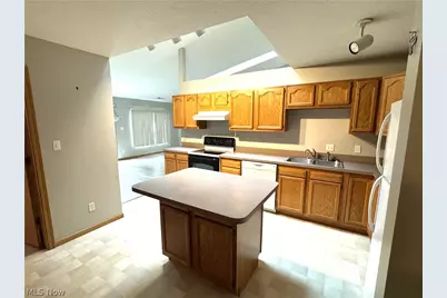 101 Brambly Hedge Drive, Millersburg, OH 44654 - Photo 7