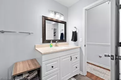 107 Meander Lane, Elyria, OH 44035 - Photo 17