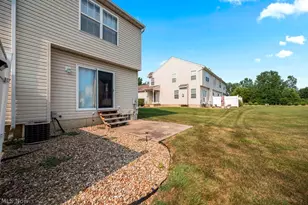 107 Meander Ln, Elyria, OH 44035 - Photo 47