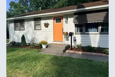 320 Elizabeth Avenue SW, Massillon, OH 44646 - Photo 1