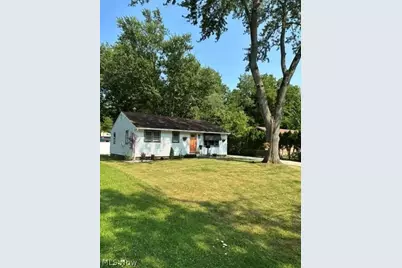 320 Elizabeth Avenue SW, Massillon, OH 44646 - Photo 3