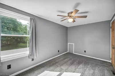 2139 Suncrest Circle, Cuyahoga Falls, OH 44221 - Photo 23