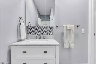 797 E Market Street #209, Akron, OH 44305 - Photo 23