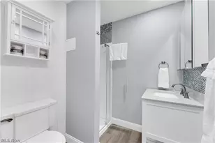 797 E Market St, Akron, OH 44305 - Photo 21