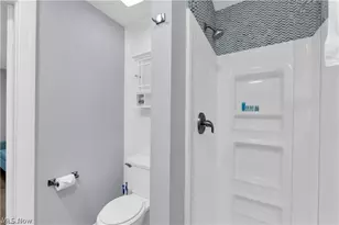 797 E Market St, Akron, OH 44305 - Photo 23