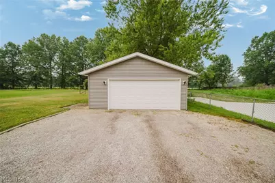33721 Henwell Road, Columbia Station, OH 44028 - Photo 31