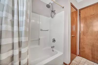 6472 Monroe Lane, North Ridgeville, OH 44039 - Photo 29