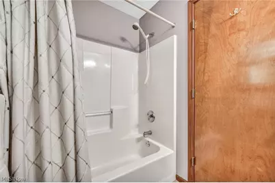 6472 Monroe Lane, North Ridgeville, OH 44039 - Photo 25