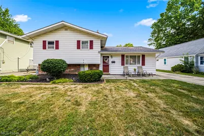 7655 Manor Drive, Mentor on the Lake, OH 44060 - Photo 1