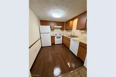 6369 Saint Andrews Drive #9, Canfield, OH 44406 - Photo 7
