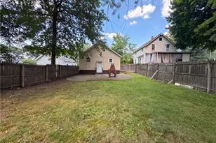 736 Bettes Ave, Akron, OH 44310 - Photo 5