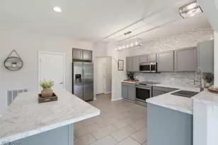 1489 Crescent Dr, Streetsboro, OH 44241 - Photo 19