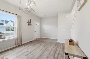 1489 Crescent Dr, Streetsboro, OH 44241 - Photo 5