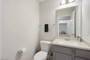 1489 Crescent Dr, Streetsboro, OH 44241 - Photo 37