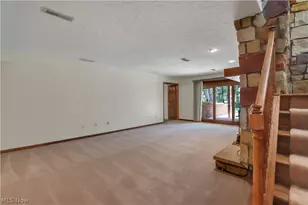 11785 Arbor Glen Dr, Chardon, OH 44024 - Photo 5