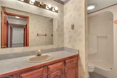 11785 Arbor Glen Drive, Chardon, OH 44024 - Photo 11
