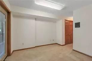 11785 Arbor Glen Dr, Chardon, OH 44024 - Photo 29