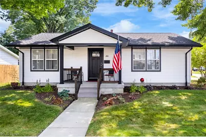 202 E Paradise Street, Orrville, OH 44667 - Photo 1