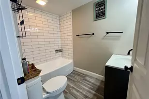 1905 Stewart Ave, Cambridge, OH 43725 - Photo 11