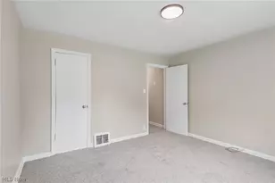 143 Conrad St, Barberton, OH 44203 - Photo 13
