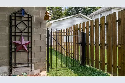 748 Lexington Avenue, Zanesville, OH 43701 - Photo 33