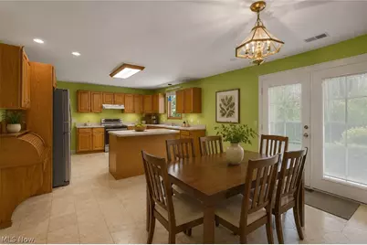 8935 Oberlin Road, Elyria, OH 44035 - Photo 5