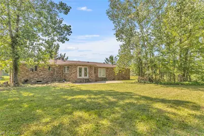 8935 Oberlin Road, Elyria, OH 44035 - Photo 17