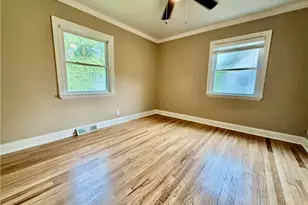 6550 Manchester Rd, New Franklin, OH 44216 - Photo 13