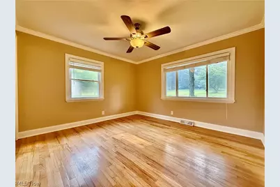 6550 Manchester Road, New Franklin, OH 44216 - Photo 15