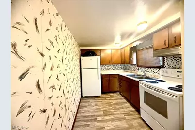 313 Vine Street, East Liverpool, OH 43920 - Photo 31