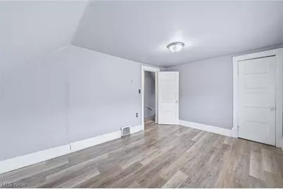 268 N Adams Street, Akron, OH 44304 - Photo 17