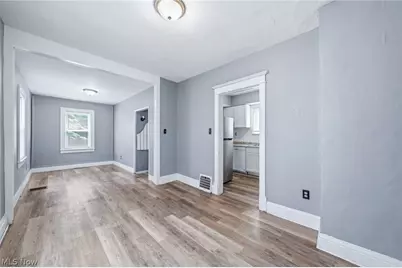 268 N Adams Street, Akron, OH 44304 - Photo 11