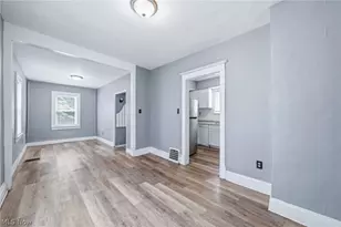 268 N Adams St, Akron, OH 44304 - Photo 11