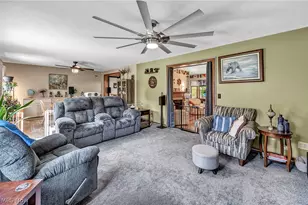 323 E Beech St, Alliance, OH 44601 - Photo 9
