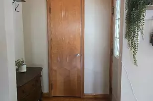 208 E Union Ave, West Lafayette, OH 43845 - Photo 3
