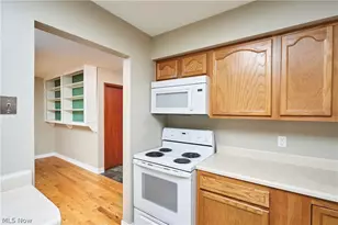 2 Meadowlawn Dr, Mentor, OH 44060 - Photo 29