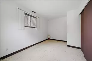 1320 Carnegie Ave, Akron, OH 44314 - Photo 15