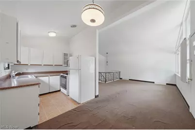 1320 Carnegie Avenue, Akron, OH 44314 - Photo 7