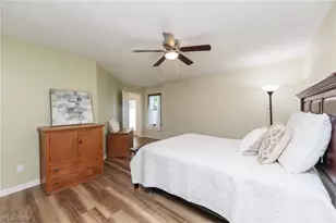5211 Parkhurst Dr, Sheffield Village, OH 44054 - Photo 19