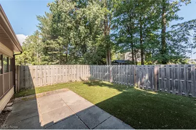 5211 Parkhurst Drive, Sheffield Village, OH 44054 - Photo 23