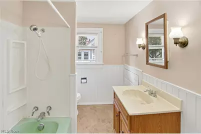1716 7th Street, Cuyahoga Falls, OH 44221 - Photo 17