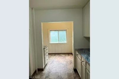 900 Beardsley Street, Akron, OH 44311 - Photo 9