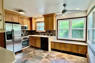 319 Bachtel St SE, North Canton, OH 44720 - Photo 31